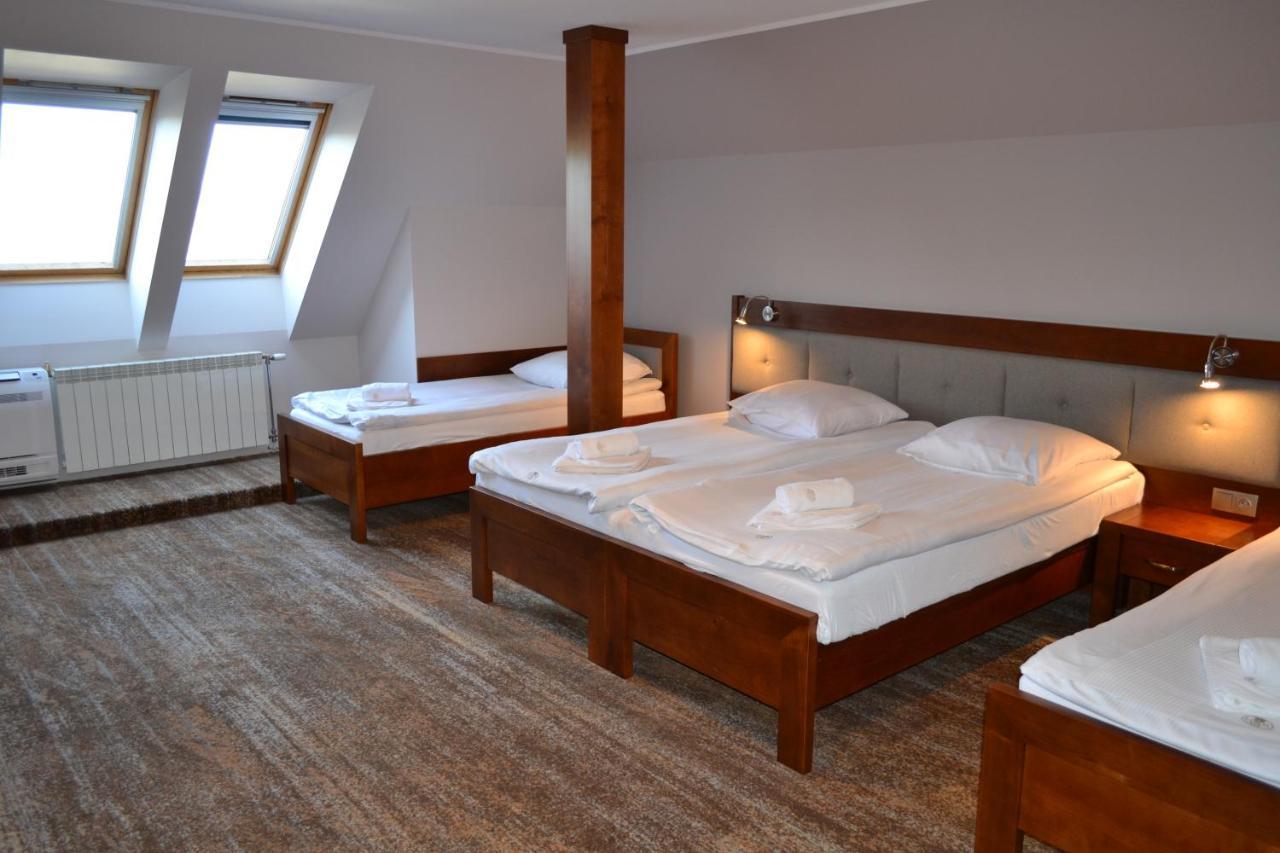 Hotel LOKIS Niedzica Zamek Buitenkant foto